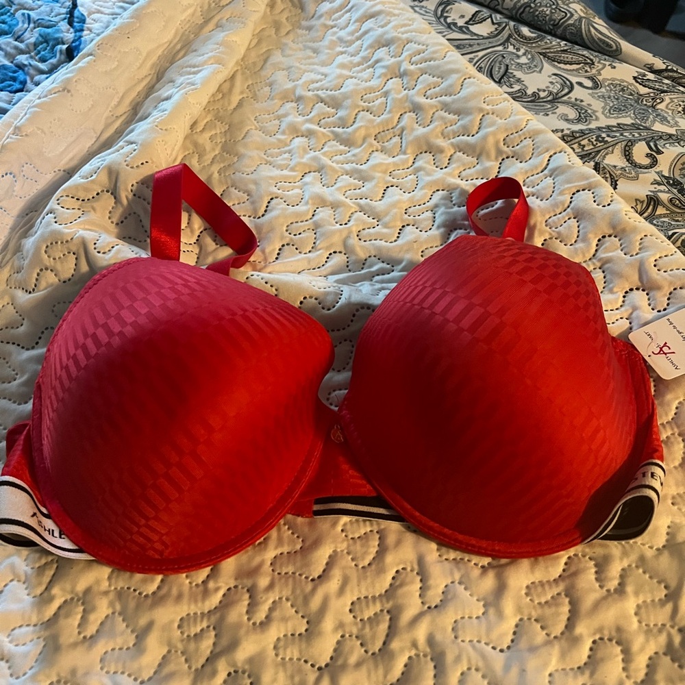 Ashley Stewart Red Full Coverage t-shirt Bra with Underwire Support